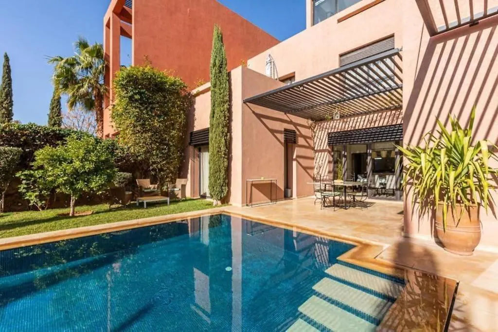 Villa De Reve Au Coeur D'Un Golf Marakeş Fas